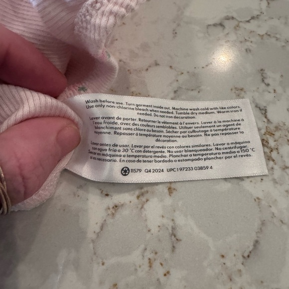 Carter’s 9M baby girl dress with diaper cover and bow - Picture 2 of 9